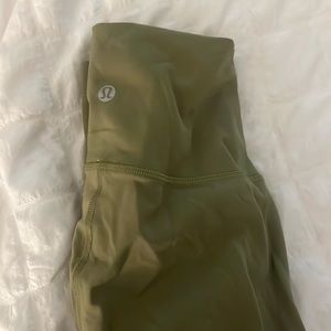 lululemon sage green fast and free leggings
